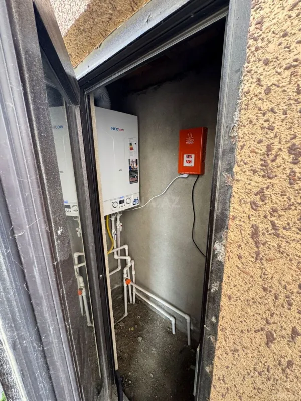 Satılır 4 otaqlı həyət evi 190 m²