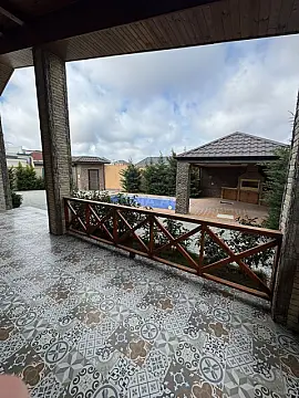 Satılır 4 otaqlı həyət evi 190 m²