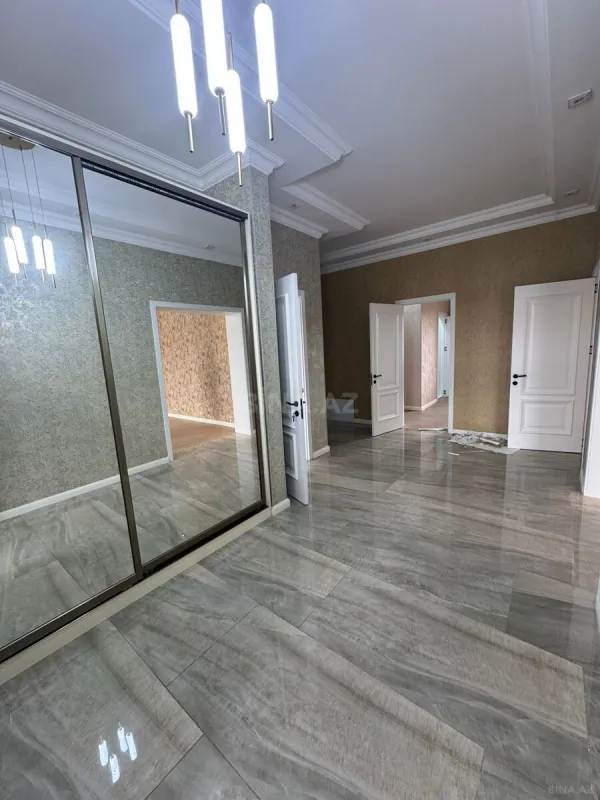 Satılır 4 otaqlı həyət evi 190 m²
