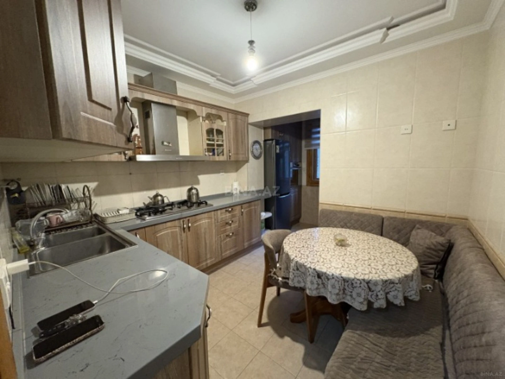 Satılır 4 otaqlı mənzil 105 m²