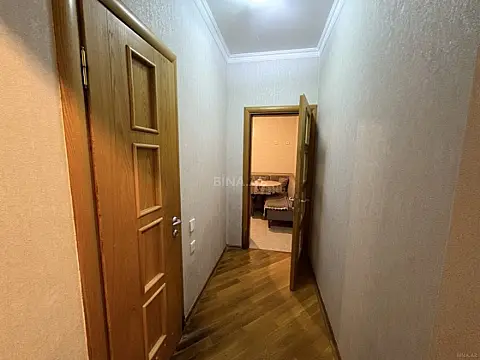 Satılır 4 otaqlı mənzil 105 m²