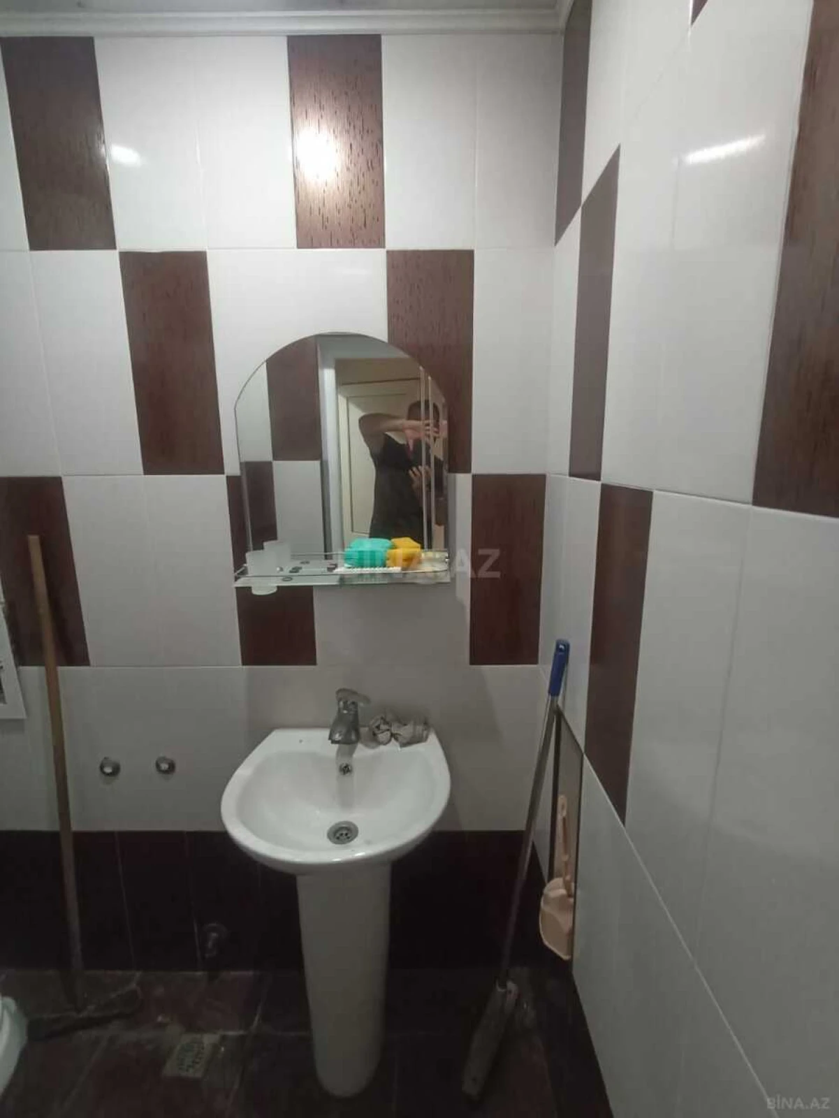 Kirayə verilir 3 otaqlı ofis 250 m²