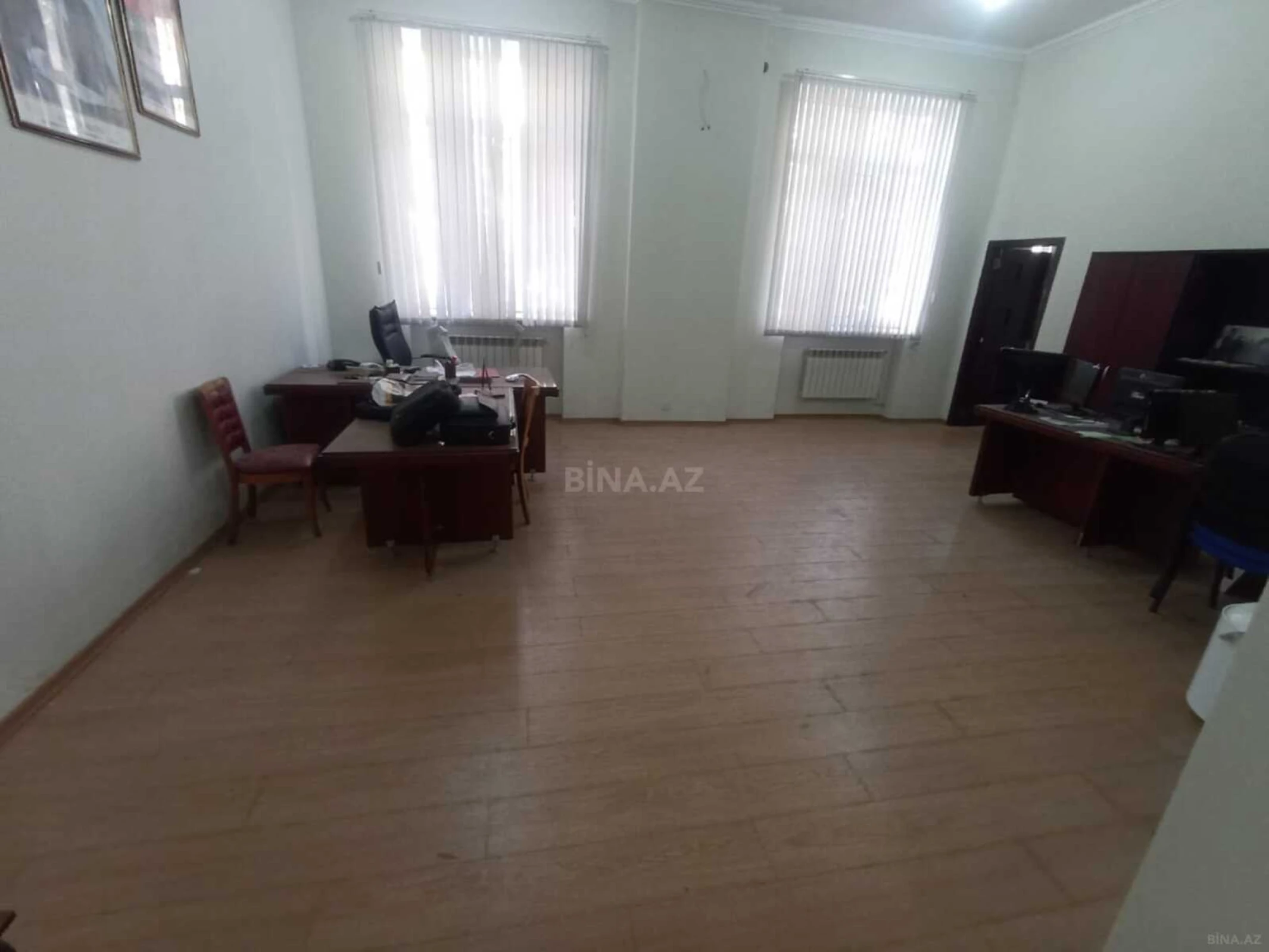 Kirayə verilir 3 otaqlı ofis 250 m²