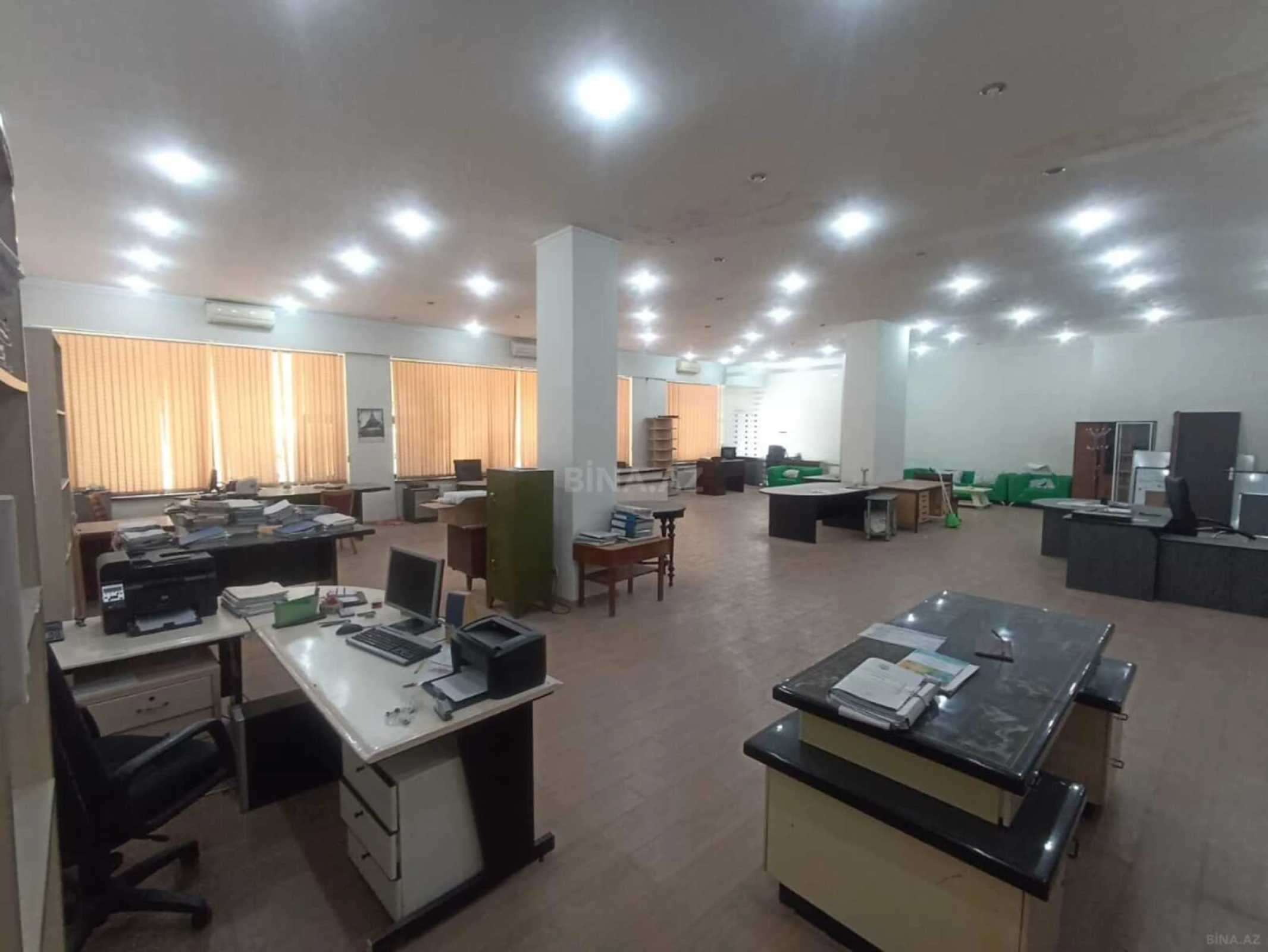 Kirayə verilir 3 otaqlı ofis 250 m²