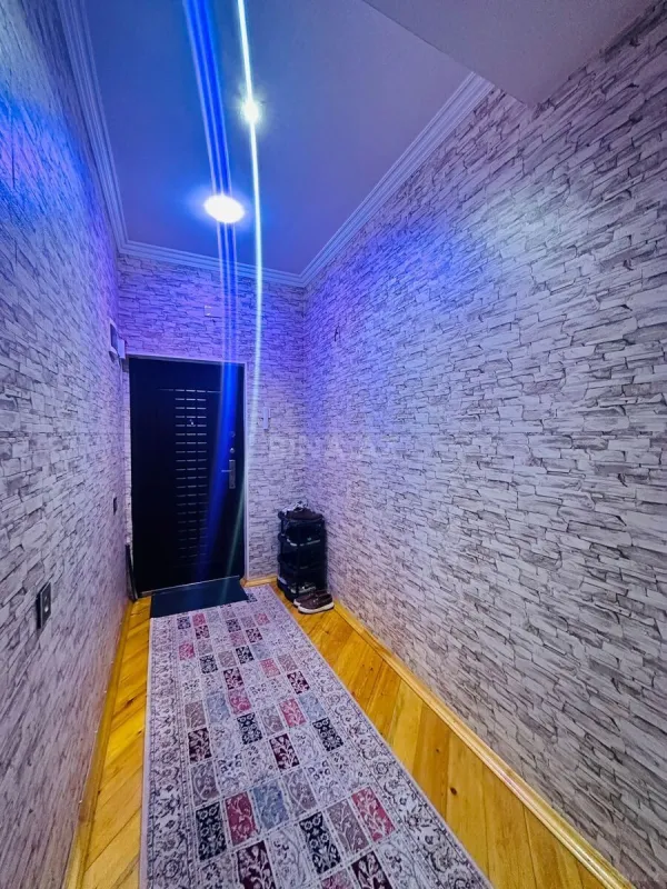 Satılır 3 otaqlı mənzil 85 m²