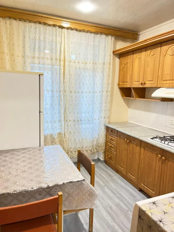 Kirayə verilir 3 otaqlı mənzil 85 m²