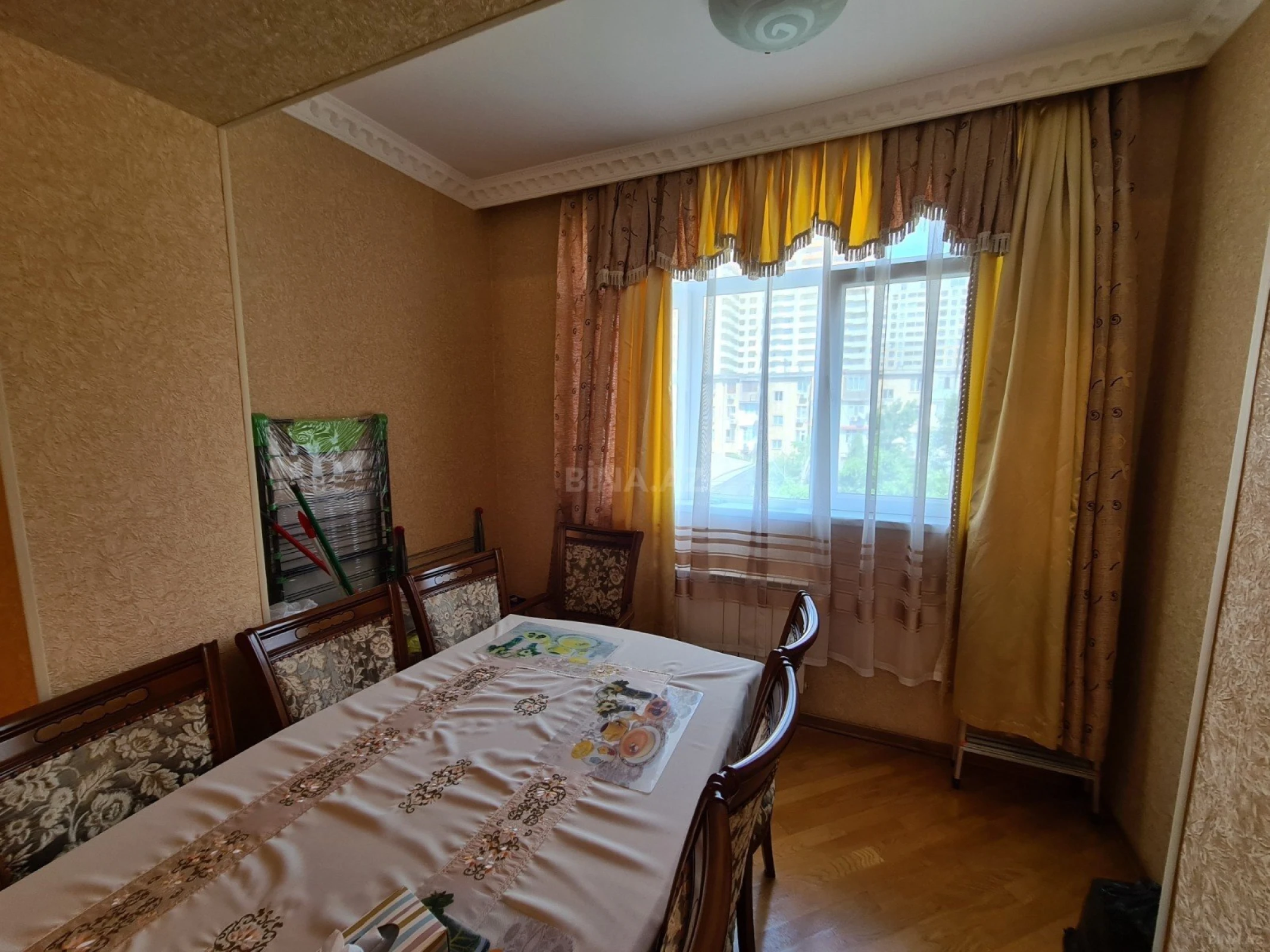 Satılır 3 otaqlı mənzil 75 m²