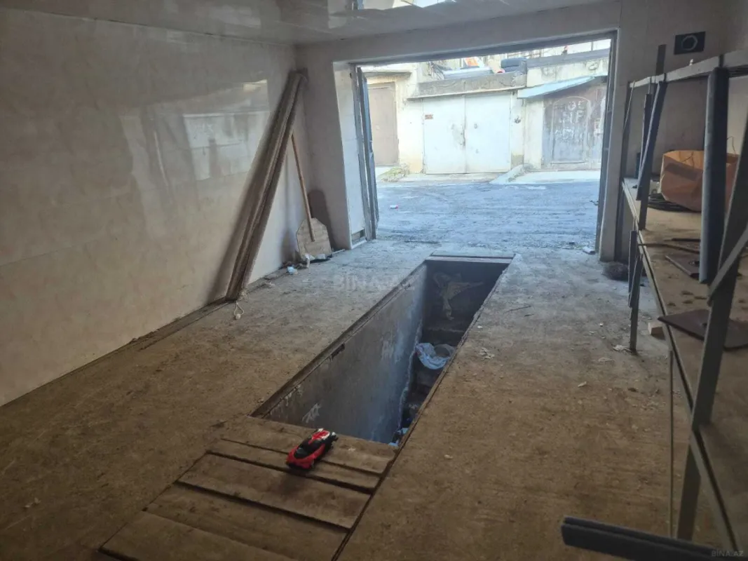 Satılır qaraj 24 m²