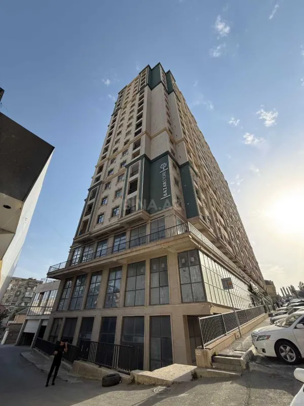 Satılır 2 otaqlı mənzil 70 m²