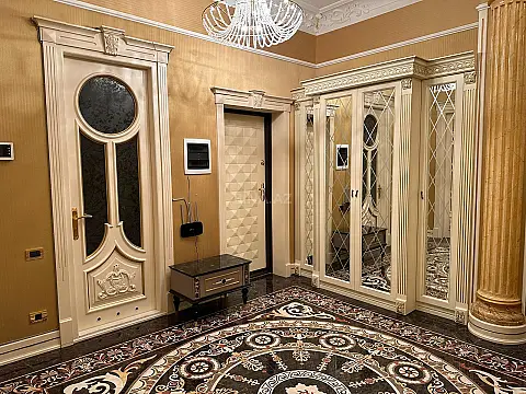 Kirayə verilir 3 otaqlı mənzil 130 m²