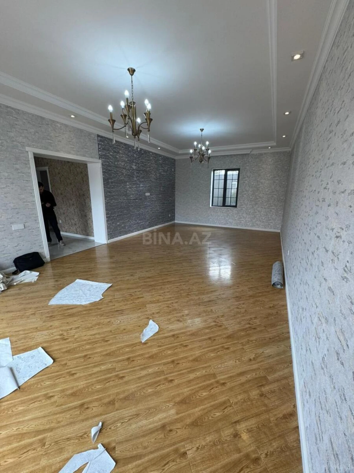 Satılır 4 otaqlı həyət evi 200 m²