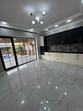 Satılır 4 otaqlı həyət evi 200 m² — Bakı, Mərdəkan 4 otaq 200.00 m²