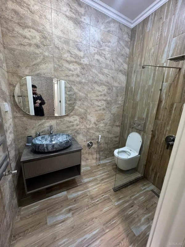 Satılır 4 otaqlı həyət evi 200 m²