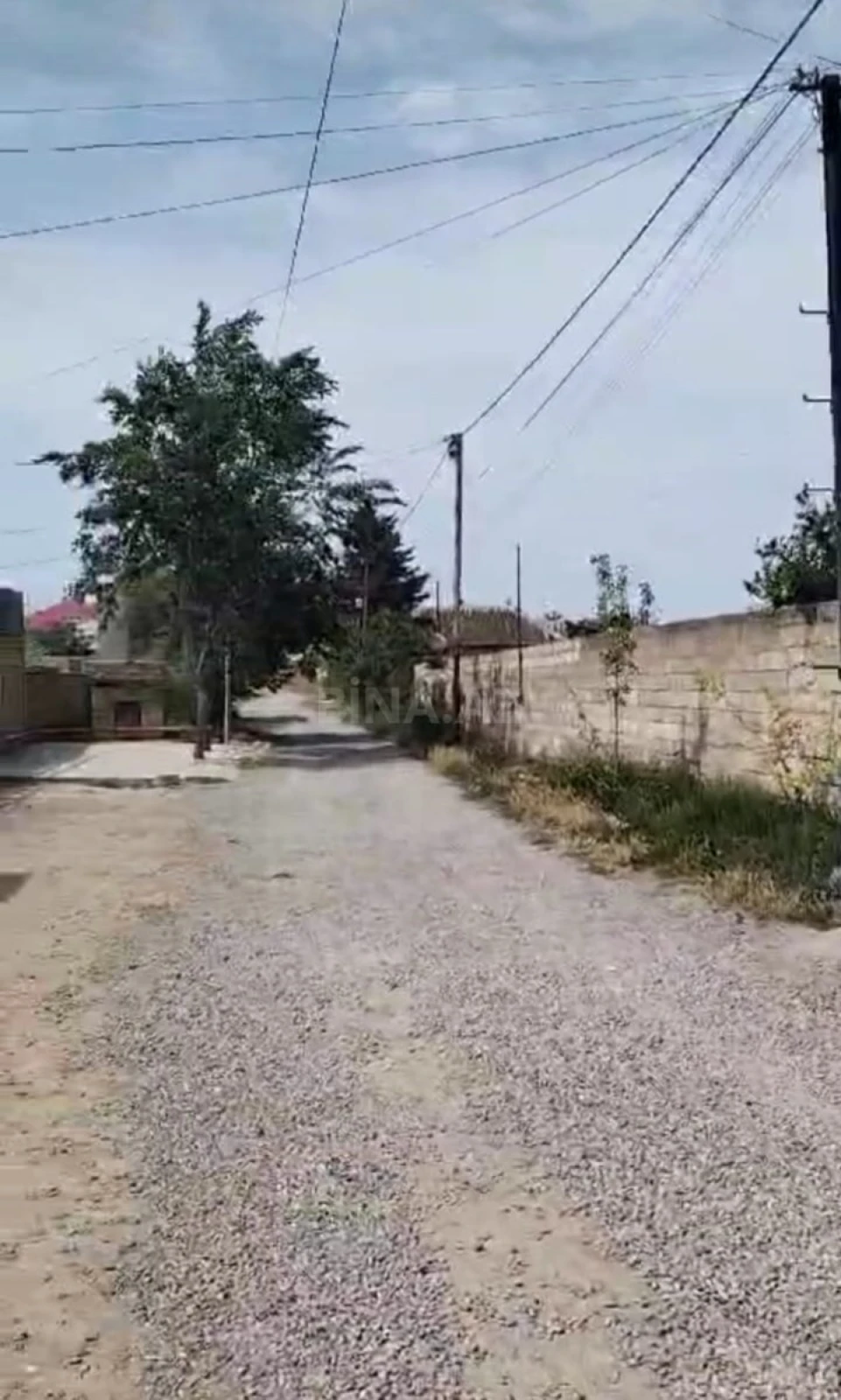 Satılır torpaq sahəsi 2 m²