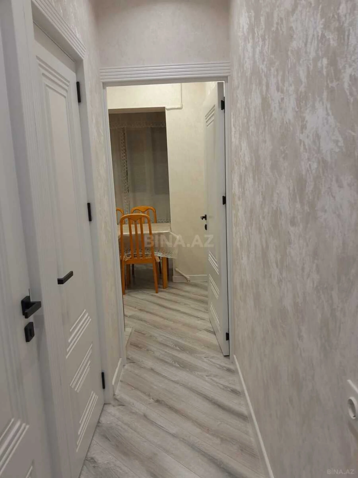 Kirayə verilir 2 otaqlı mənzil 65 m²