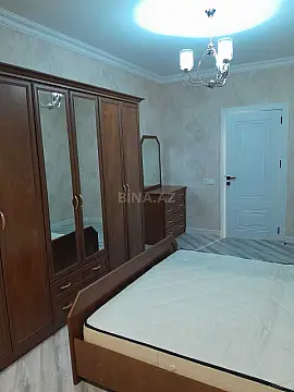 Kirayə verilir 2 otaqlı mənzil 65 m²