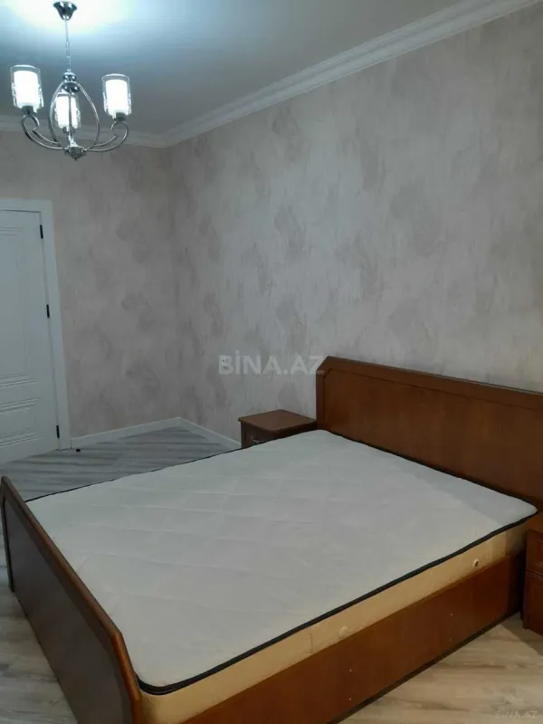 Kirayə verilir 2 otaqlı mənzil 65 m²