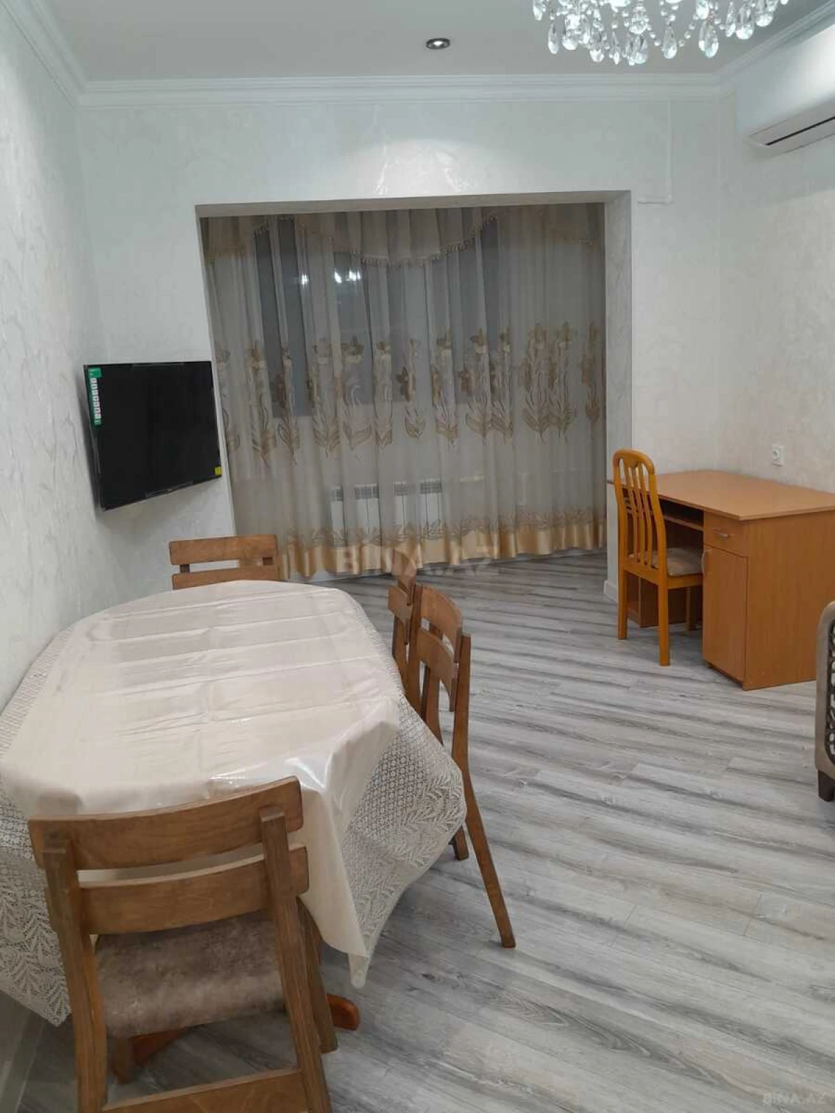 Kirayə verilir 2 otaqlı mənzil 65 m²