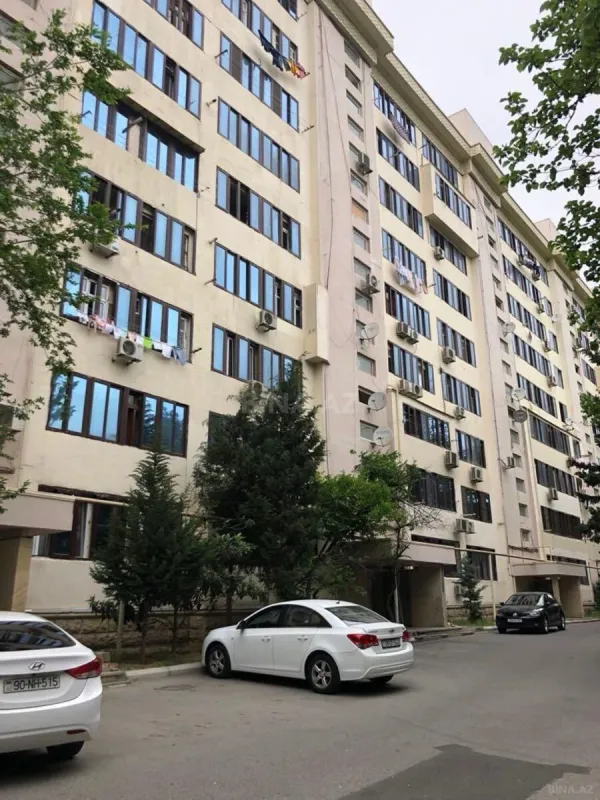 Kirayə verilir 2 otaqlı mənzil 65 m²