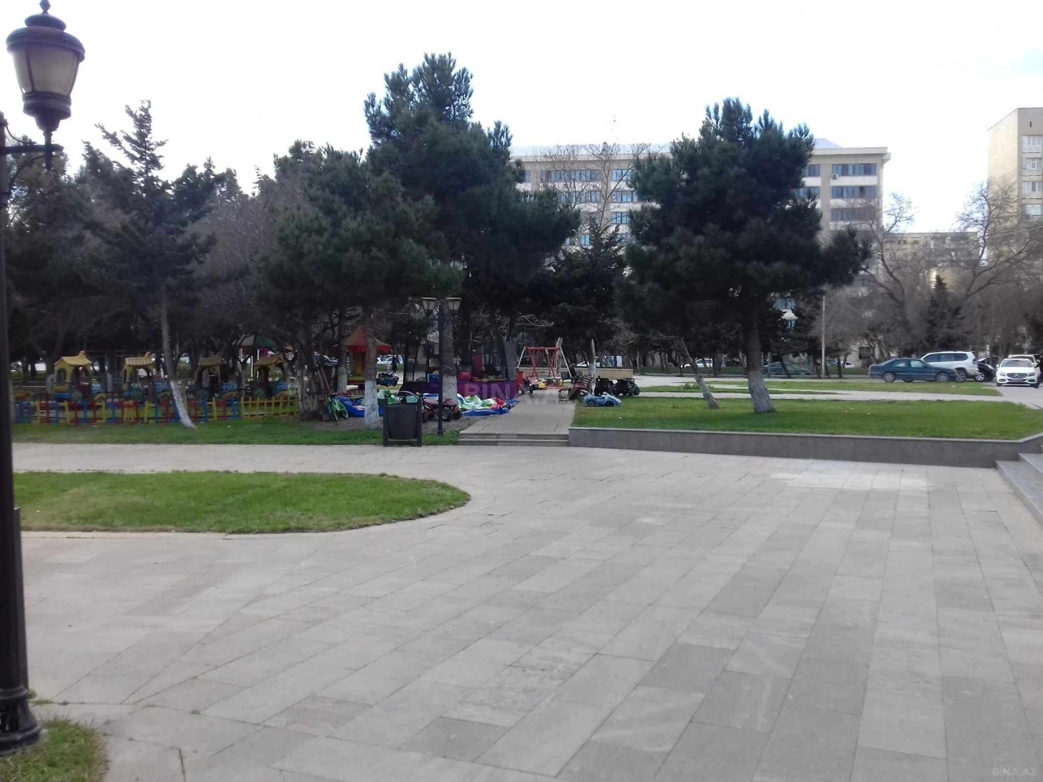 Kirayə verilir 2 otaqlı mənzil 65 m²