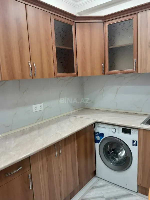 Kirayə verilir 2 otaqlı mənzil 65 m²
