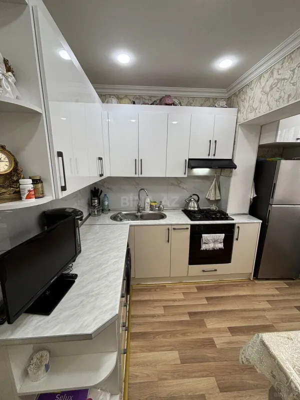 Satılır 3 otaqlı mənzil 90 m²