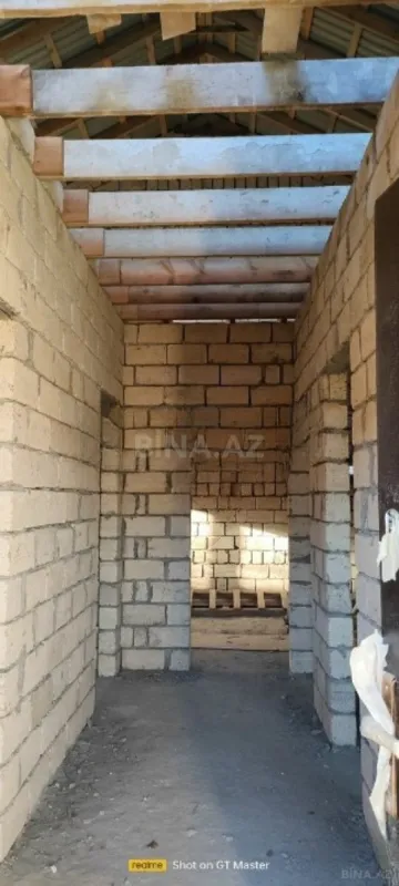 Satılır 4 otaqlı həyət evi 180 m²