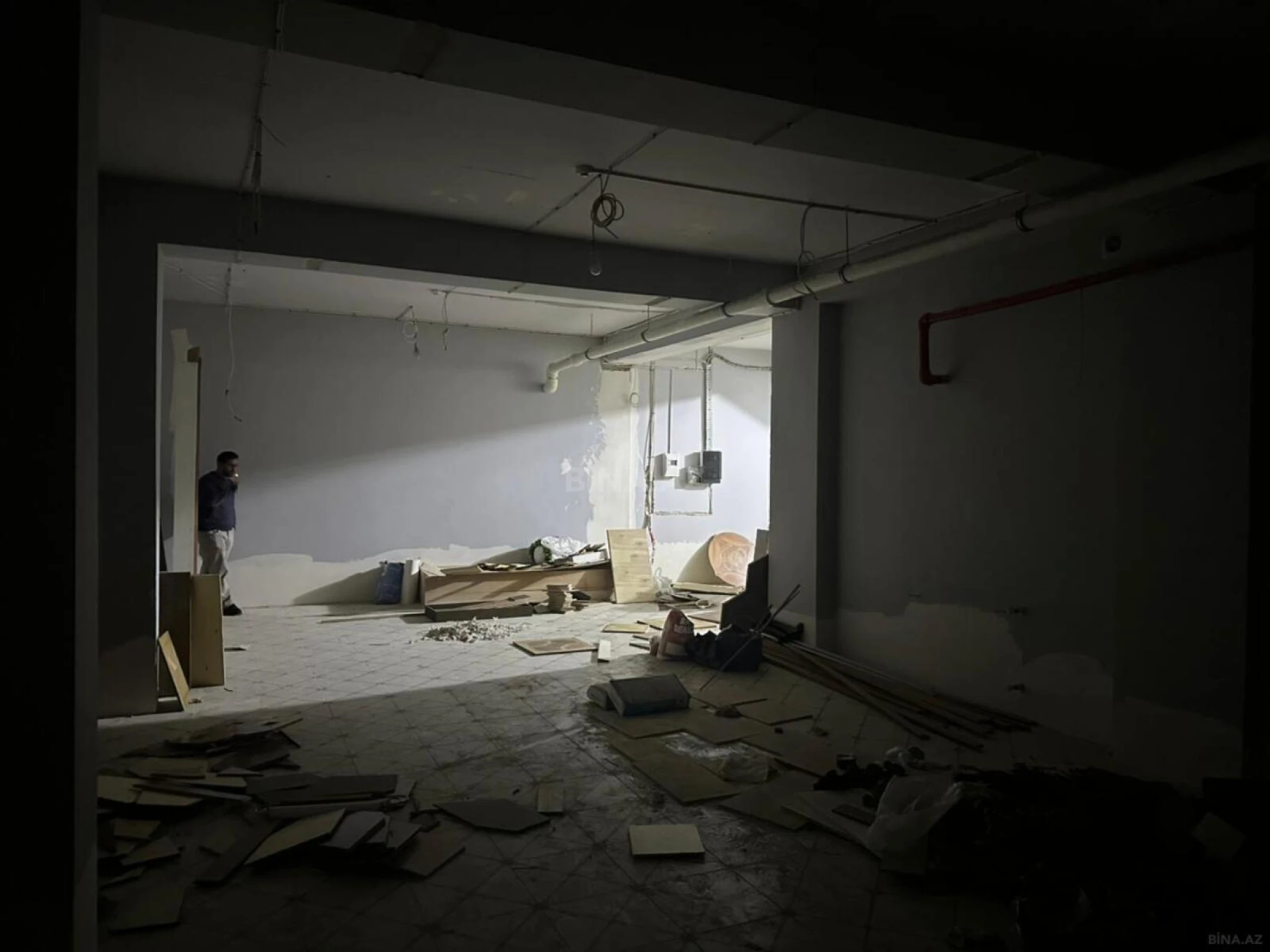 Kirayə verilir obyekt 300 m²