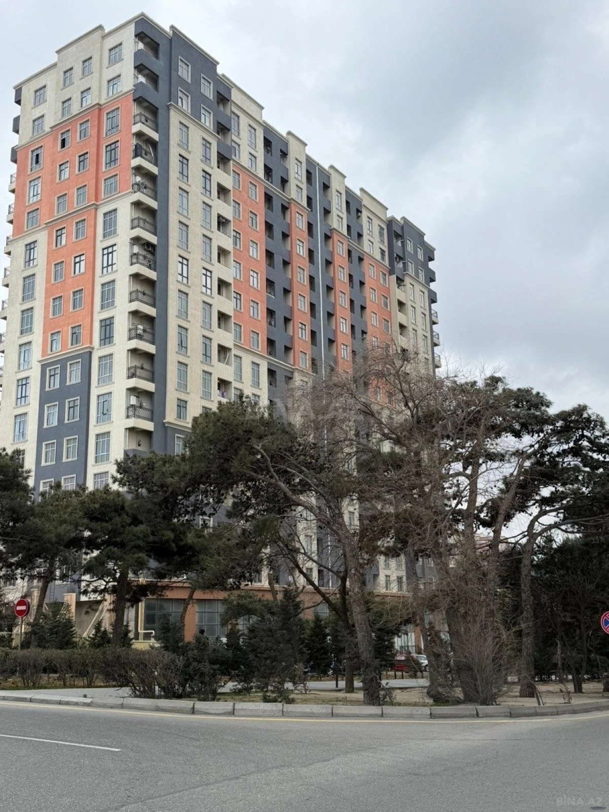 Satılır 1 otaqlı mənzil 46 m²