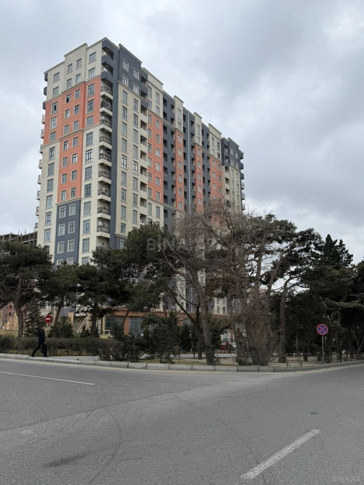 Satılır 1 otaqlı mənzil 46 m²