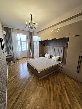 Kirayə verilir 3 otaqlı mənzil 139 m² — Bakı, Nərimanov 3 otaq 139.00 m²