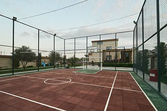 Kirayə verilir 6 otaqlı həyət evi 360 m²