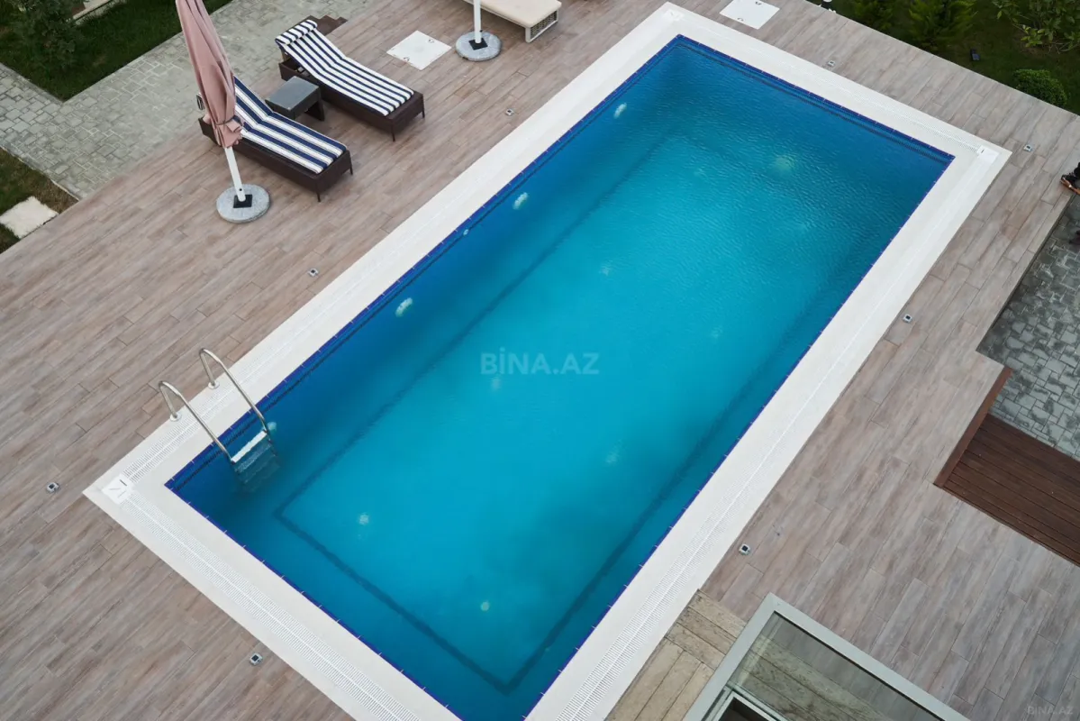 Kirayə verilir 6 otaqlı həyət evi 360 m²