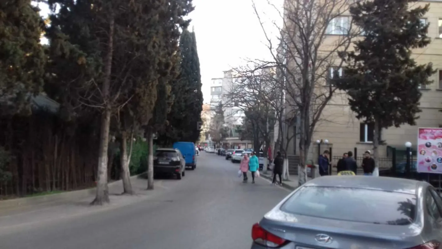 Kirayə verilir 2 otaqlı mənzil 65 m²