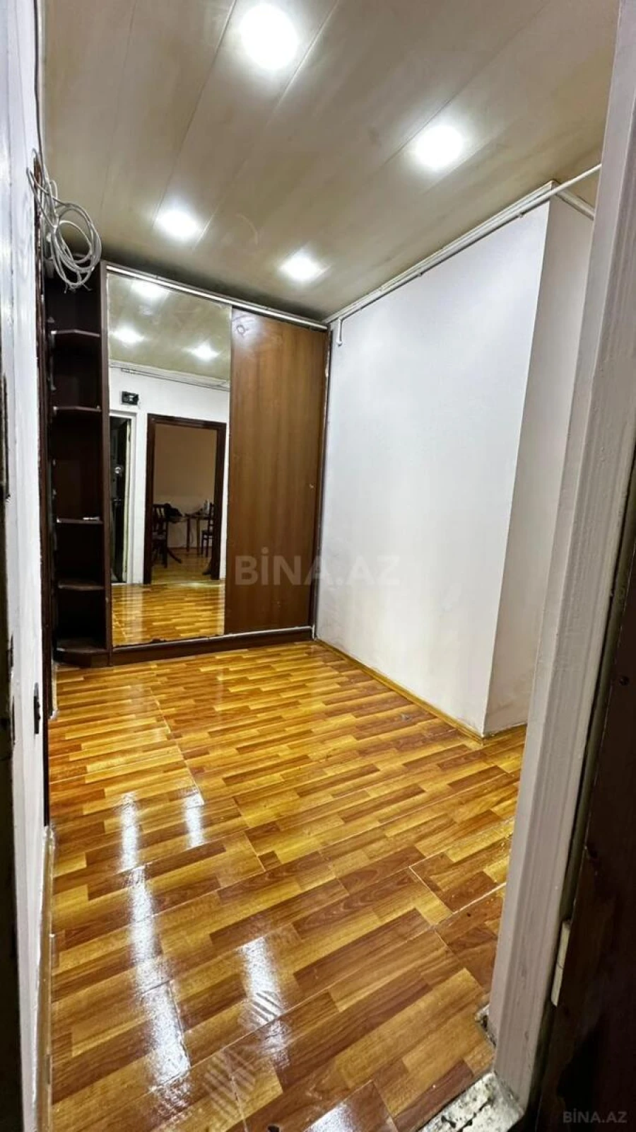 Kirayə verilir 2 otaqlı mənzil 50 m²