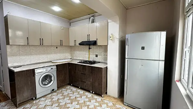 Kirayə verilir 2 otaqlı mənzil 50 m²