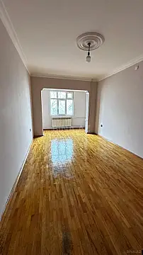 Kirayə verilir 2 otaqlı mənzil 50 m²
