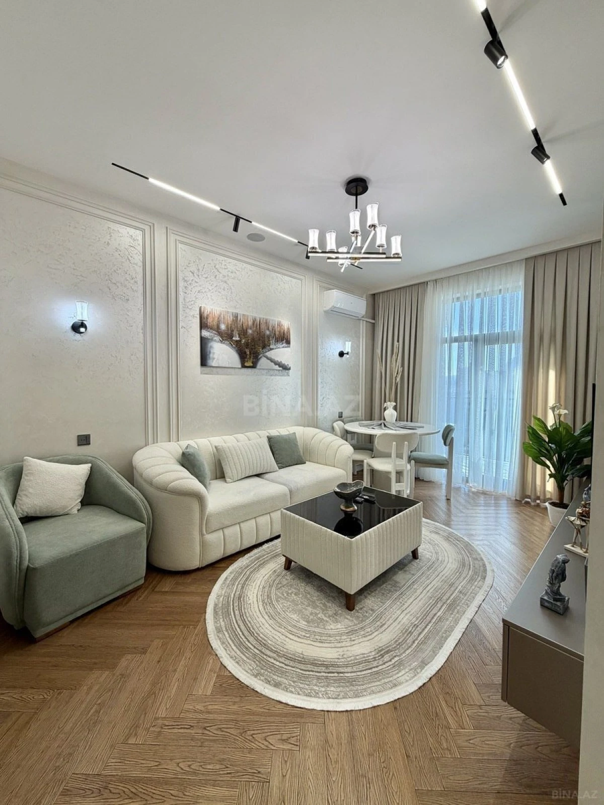 Satılır 2 otaqlı mənzil 63 m²