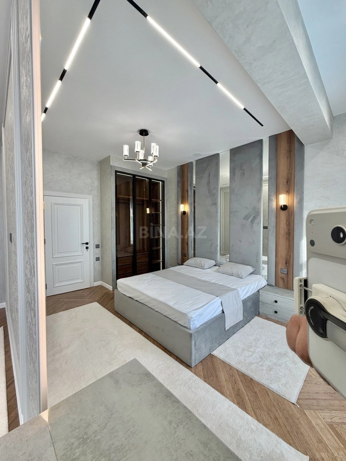 Satılır 2 otaqlı mənzil 63 m²