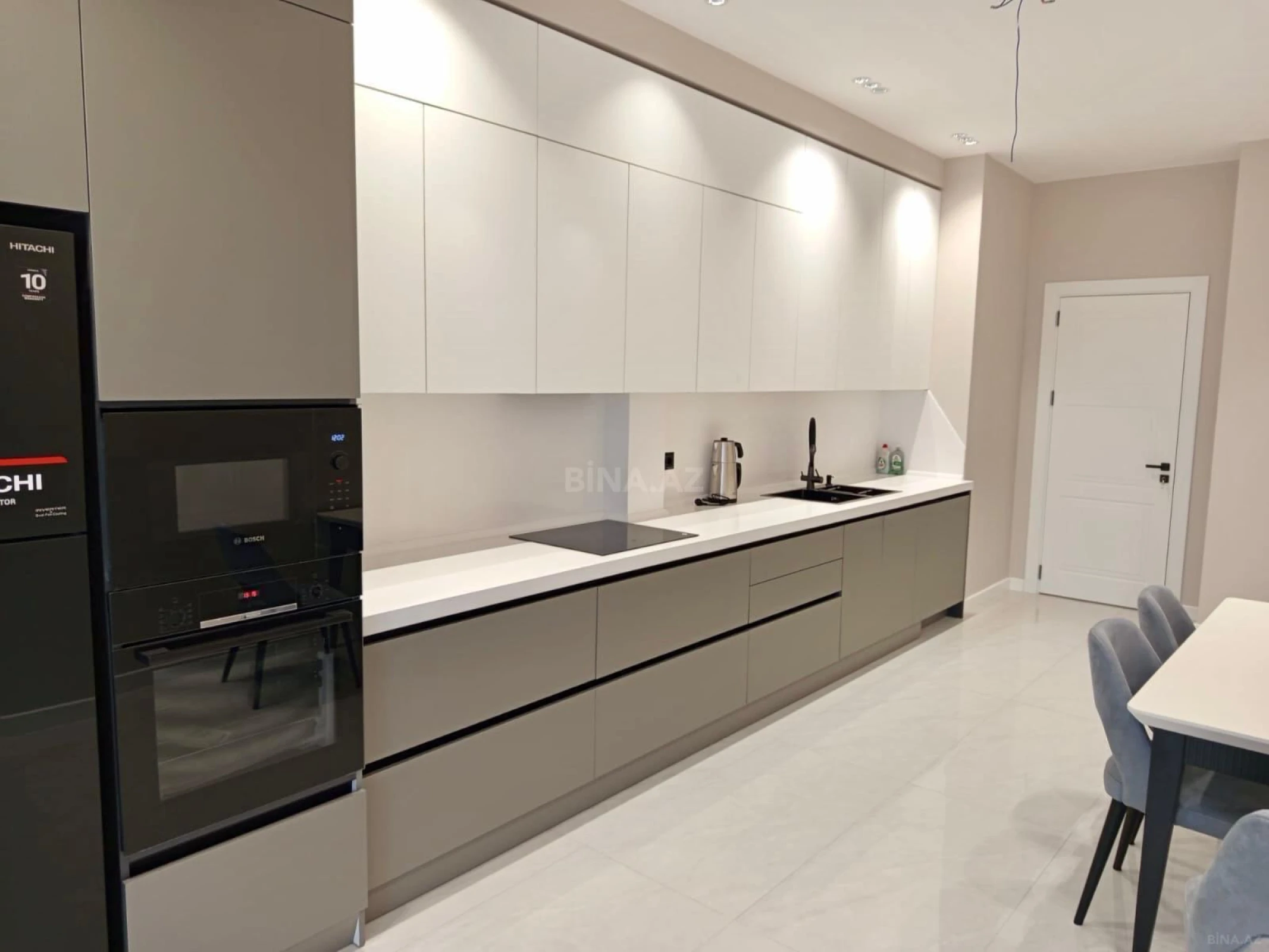 Kirayə verilir 3 otaqlı mənzil 160 m²