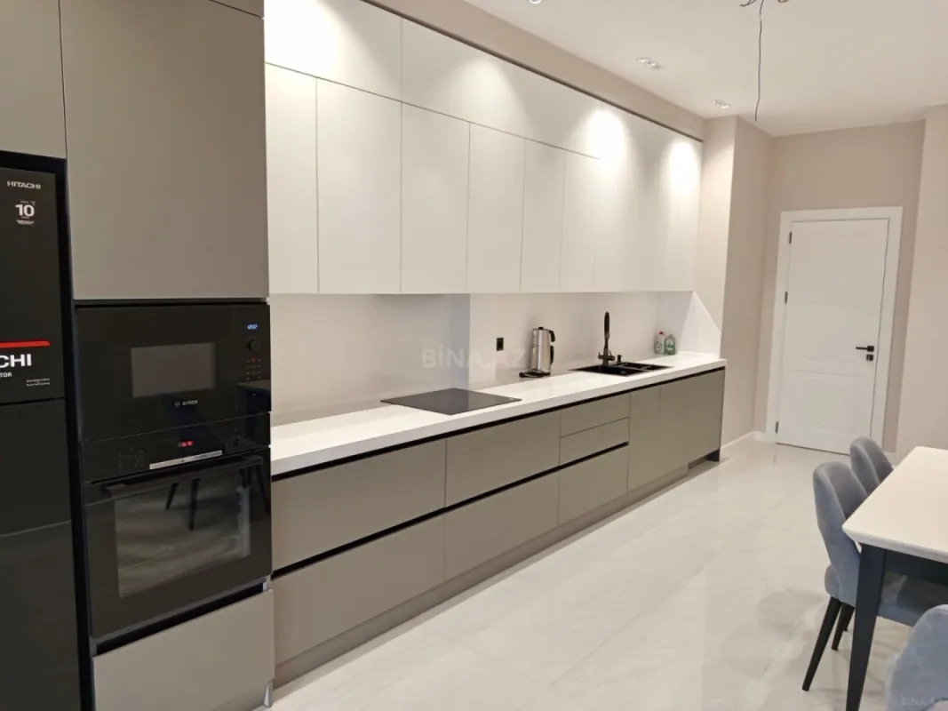 Kirayə verilir 3 otaqlı mənzil 160 m²