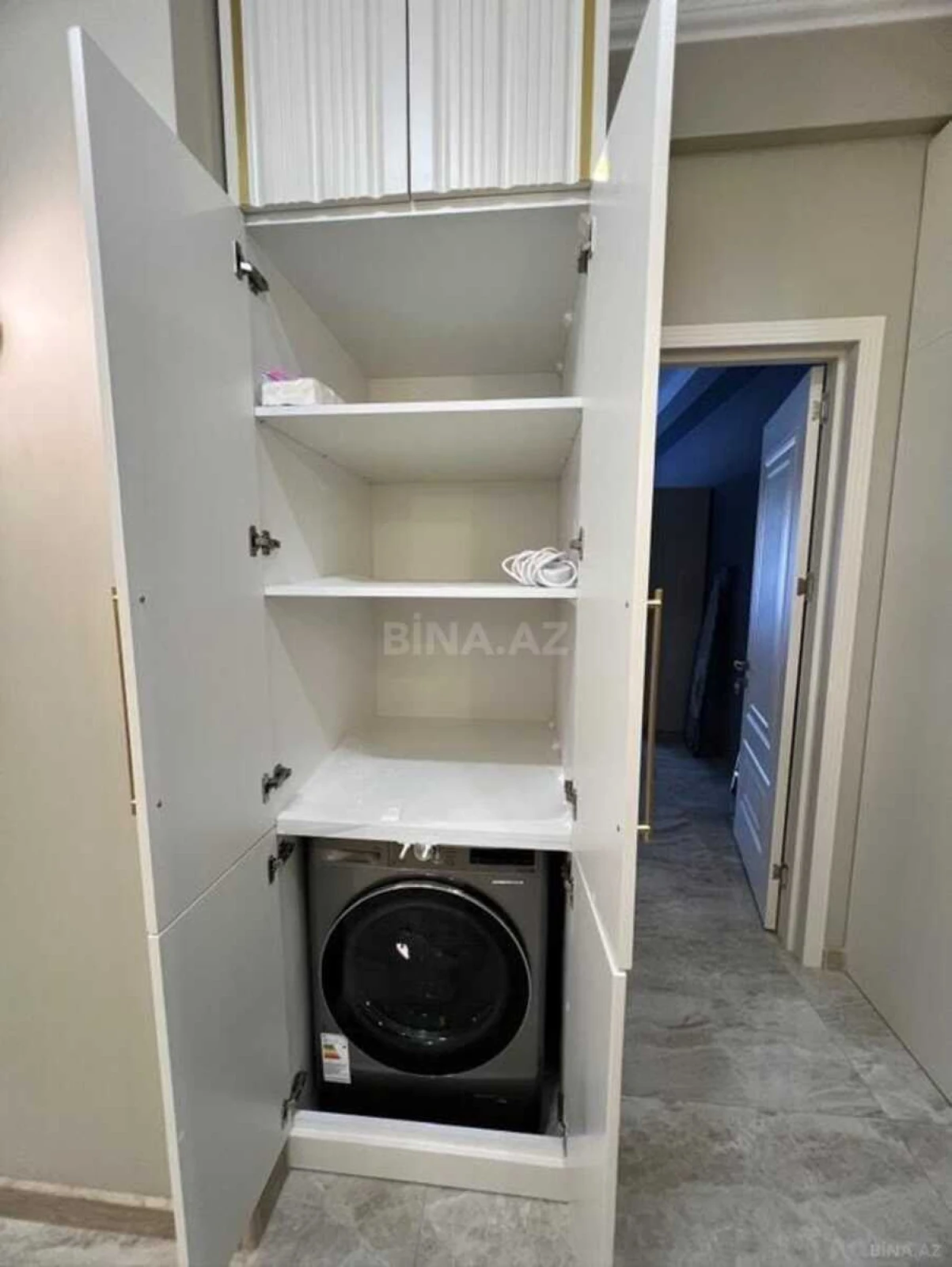 Kirayə verilir 3 otaqlı mənzil 105 m²