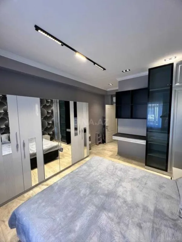 Kirayə verilir 3 otaqlı mənzil 105 m²