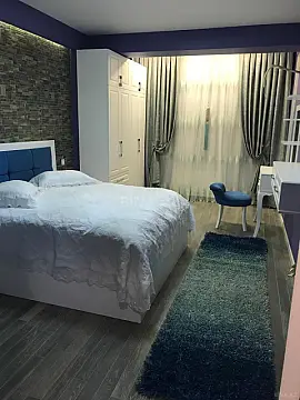 Satılır 3 otaqlı mənzil 123 m²