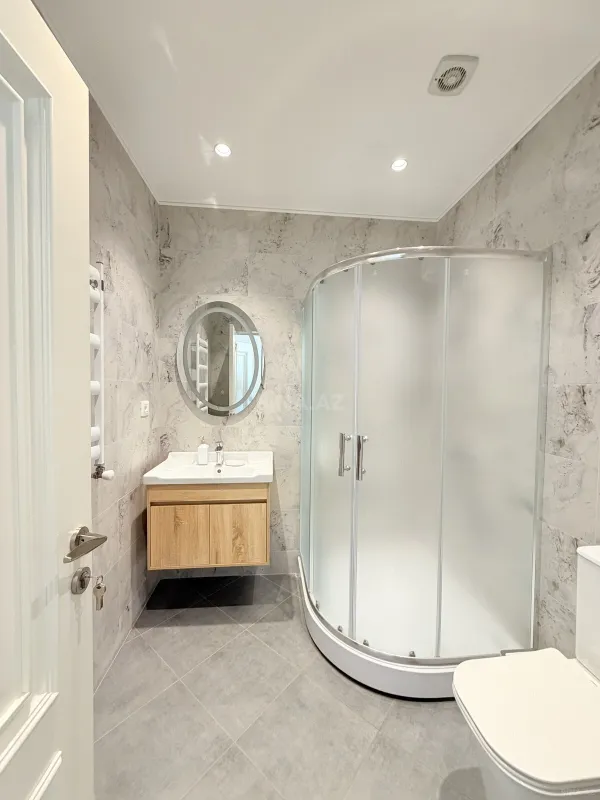 Kirayə verilir 4 otaqlı həyət evi 220 m²