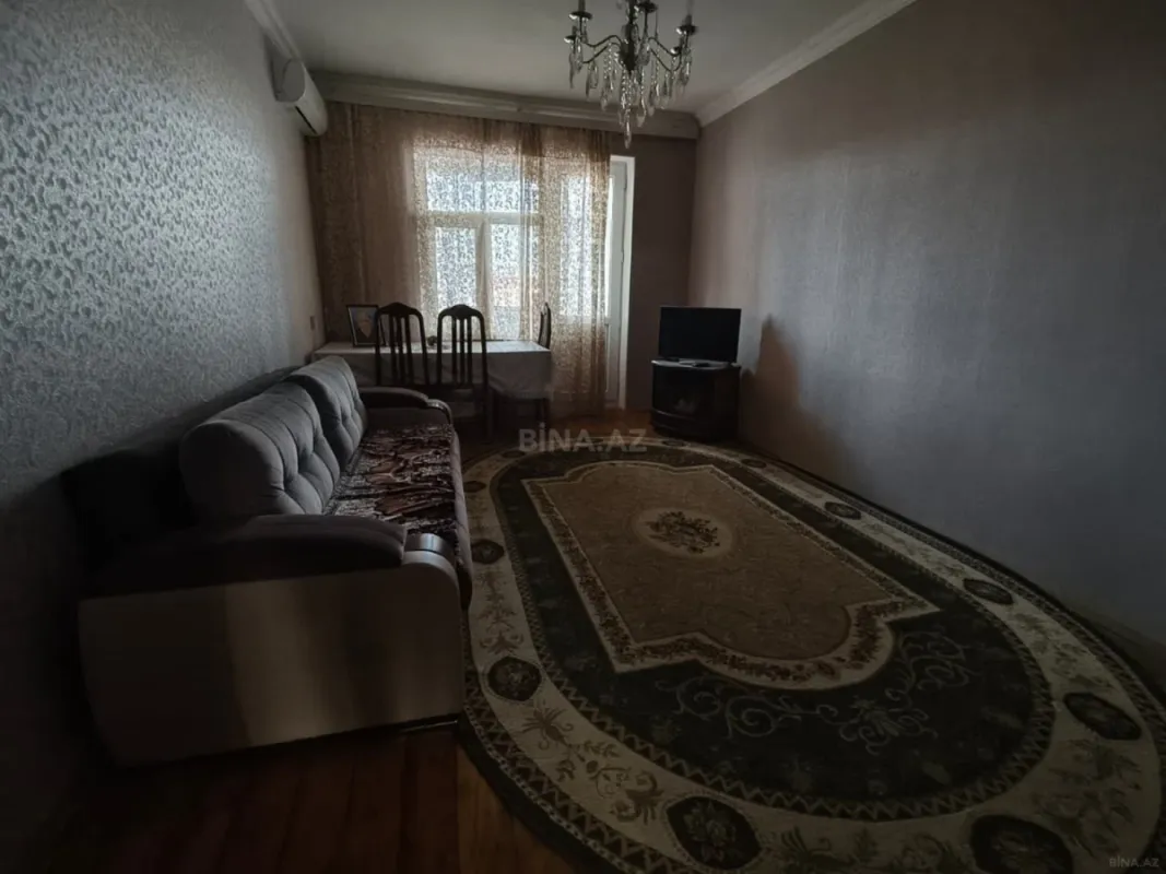 Satılır 4 otaqlı mənzil 88 m²