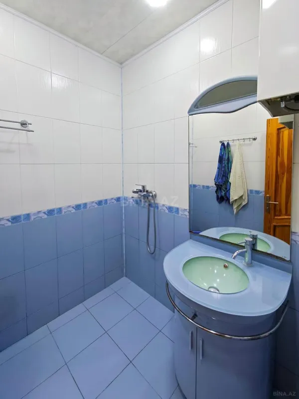 Kirayə verilir 2 otaqlı mənzil 50 m²