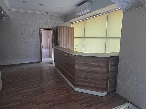 Kirayə verilir 11 otaqlı ofis 500 m²