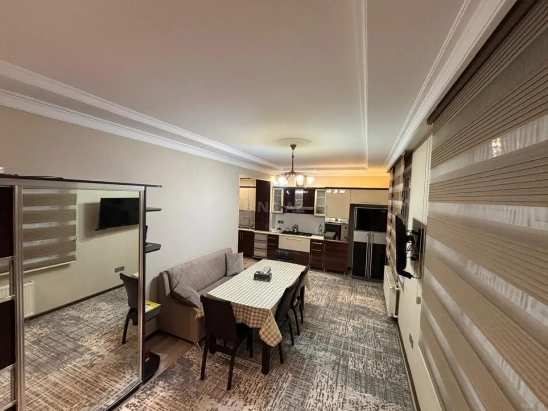 Kirayə verilir 3 otaqlı mənzil 110 m²