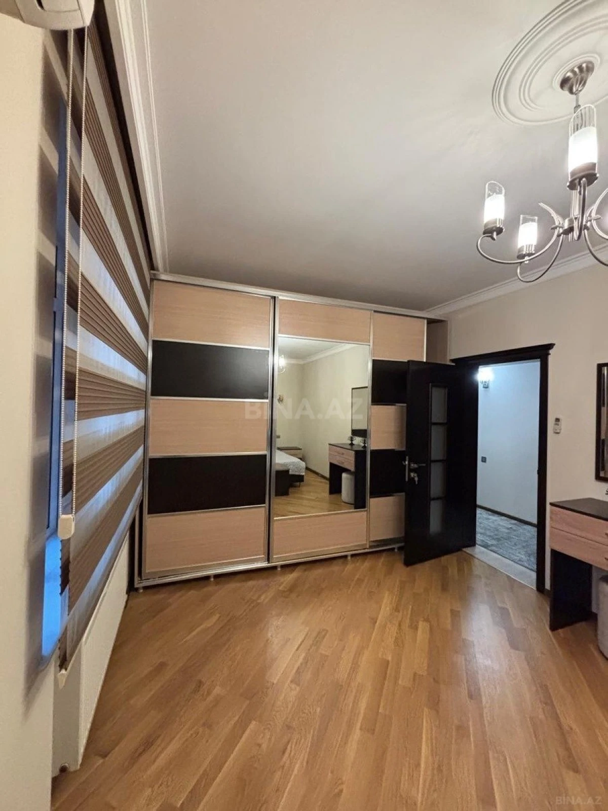 Kirayə verilir 3 otaqlı mənzil 110 m²